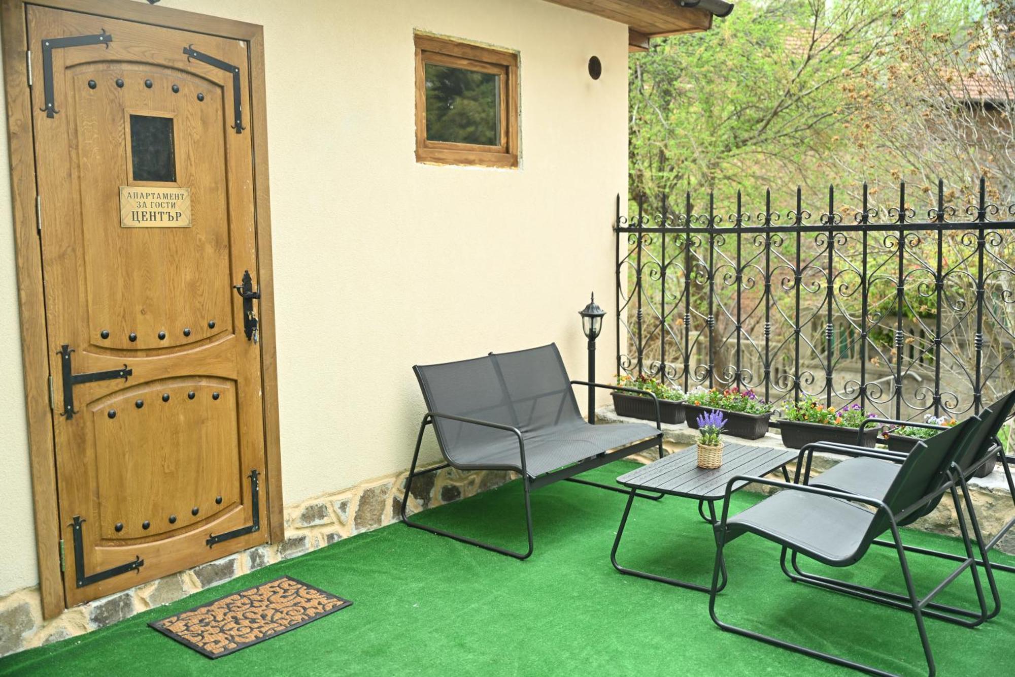 Апартамент Център Veliko Tarnovo Luaran gambar